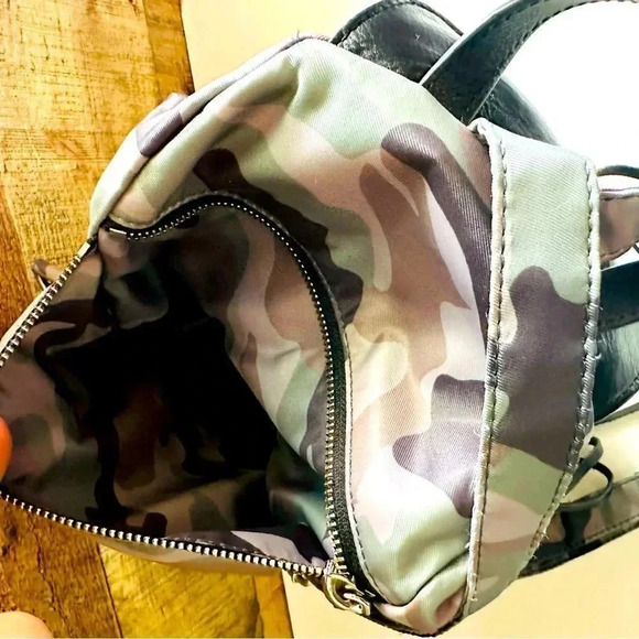 NWOT Rebecca Minkoff Julian Nylon Camo Backpack - Picture 14 of 14